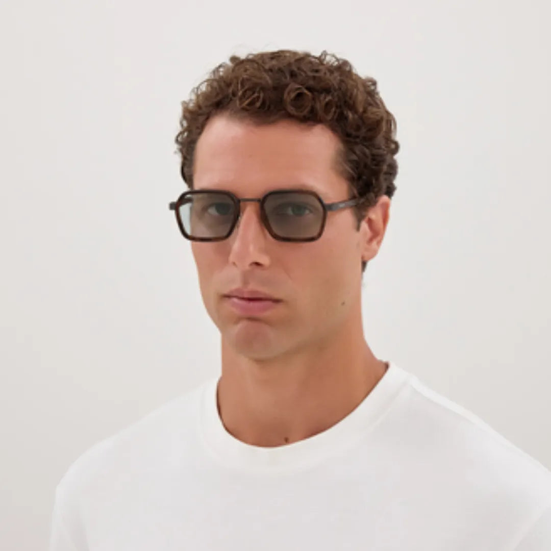 Gucci GG2074S 002 51 Sunglasses