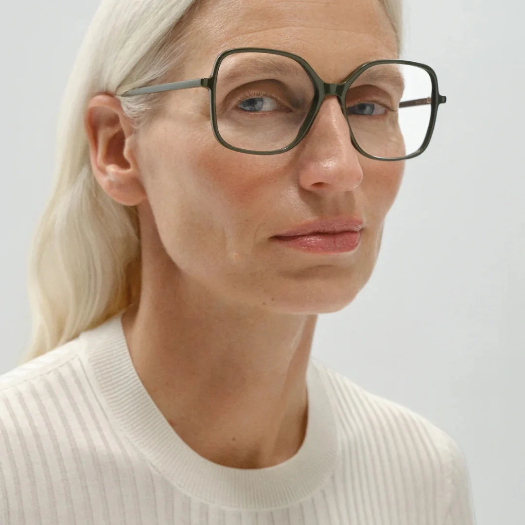 Gigi Studios 1777 TARO 8051 34 Frame