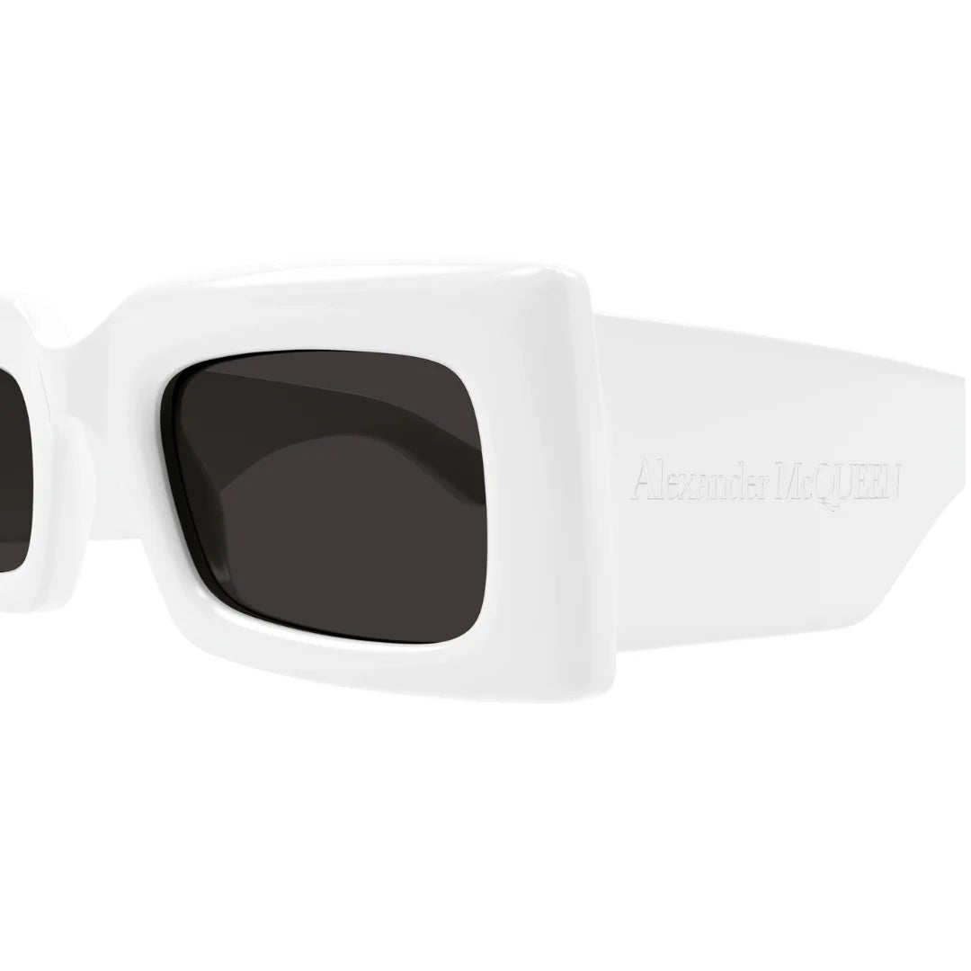 Alexander McQueen AM0433S 005