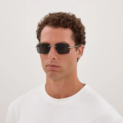 Gucci GG2154S 001 56 Sunglasses  model pic