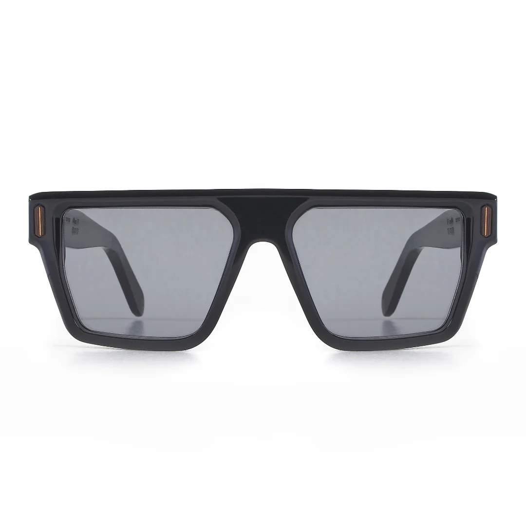 Website pic 1 - 2025-12-22T185040.053 Vakay Altus V1